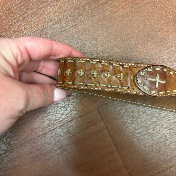 DKNY Vintage Genuine Leather Boho Belt - Picture 2 of 8